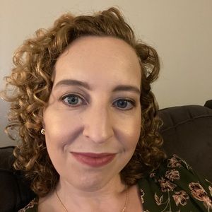 Meet your Posher -- Heather